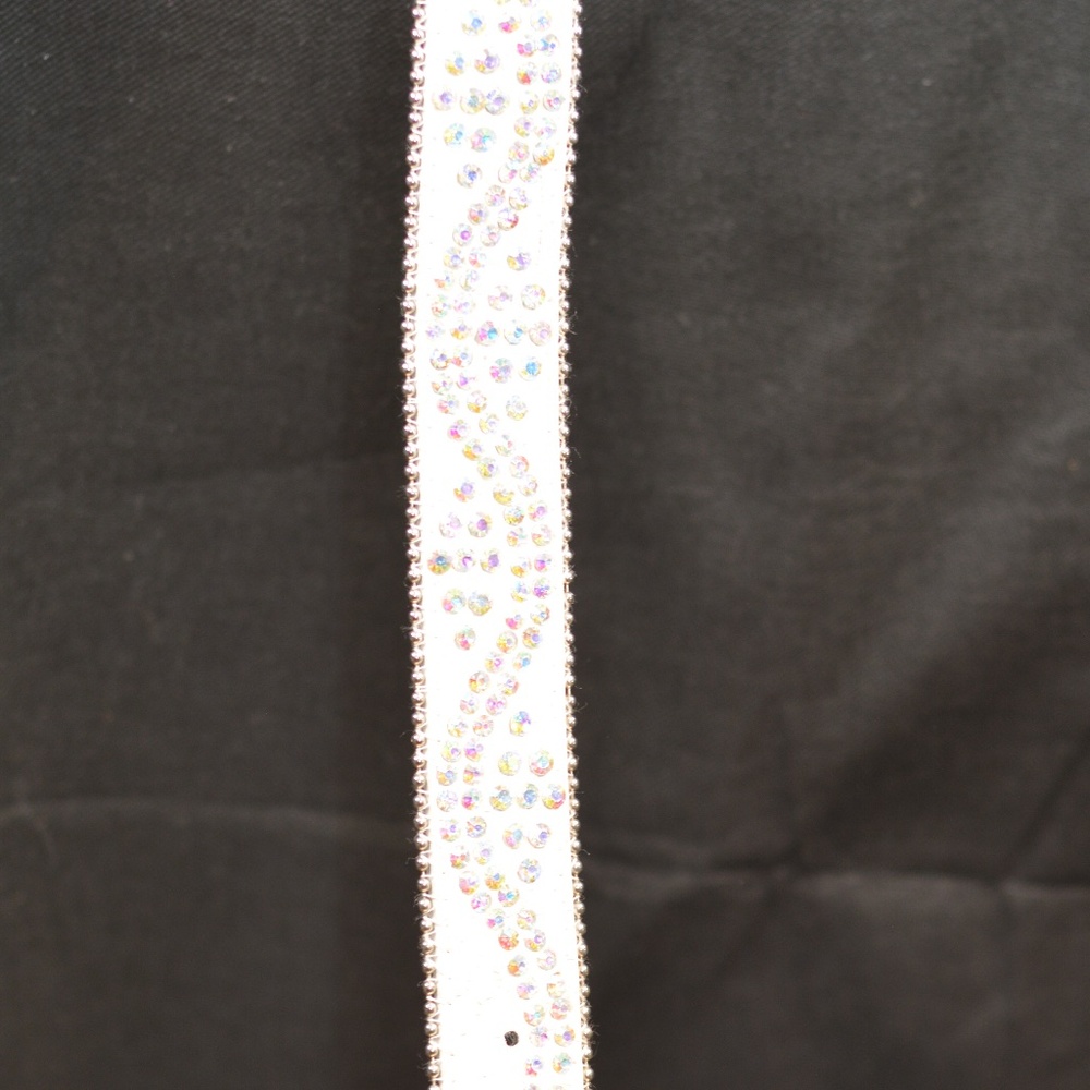 White Rhinestone Leather Belt M/L NWT - Picture 14 of 15